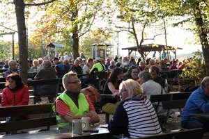 Bockbieranstich im Oktober
