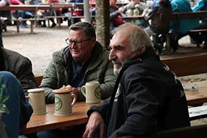 Letzter Ausschank unter Herbstlaub – Kellerabschluss am 08. Oktober