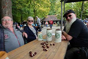 Letzter Ausschank unter Herbstlaub – Kellerabschluss am 08. Oktober