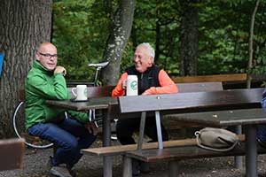 Letzter Ausschank unter Herbstlaub – Kellerabschluss am 08. Oktober