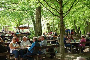 Bierkellereröffnung am 29. April