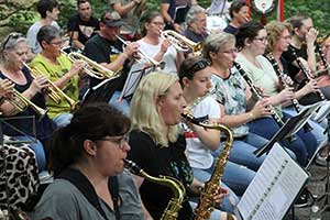 Kellerkonzert in voller Orchesterstärke